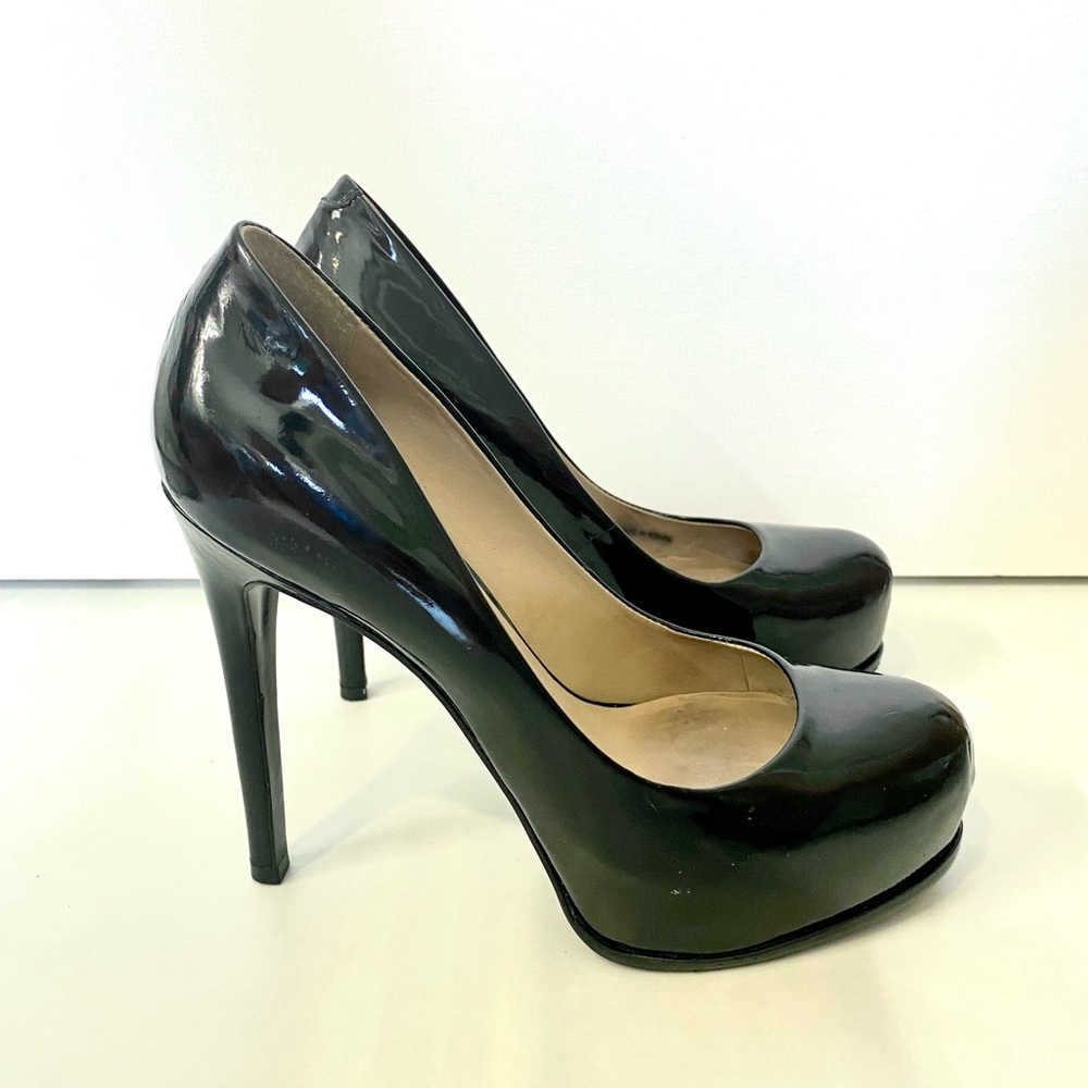 Pour La Victoire Irina Platform Pumps Shiny Black Patent